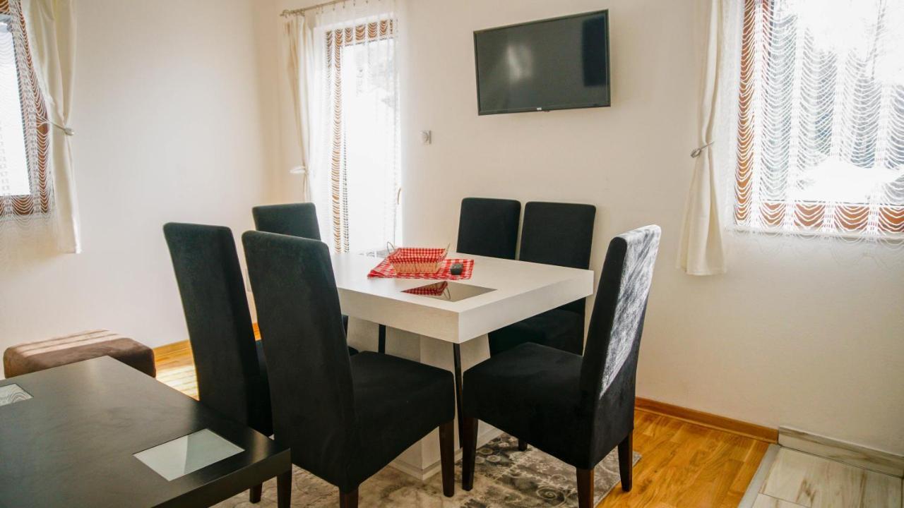 קופאוניק Apartment Petrovic מראה חיצוני תמונה